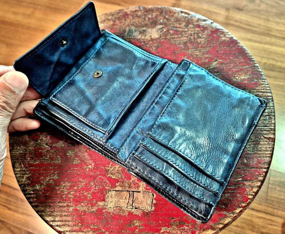 지아니콘티 반지갑 신품 4만(택포)--3