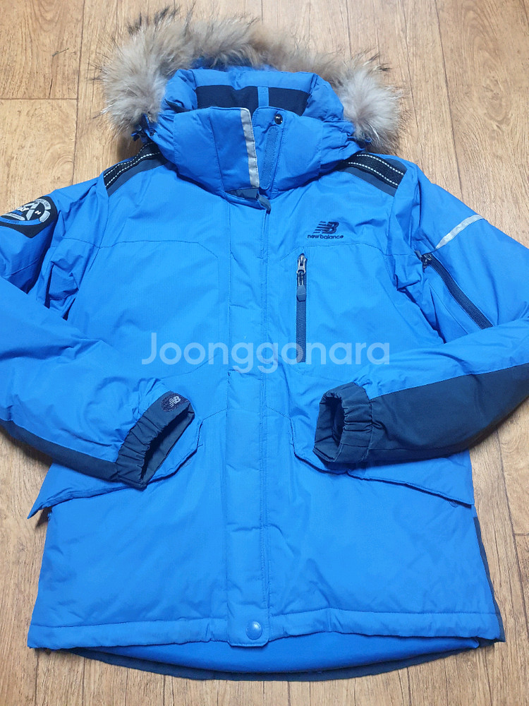 1238 뉴발란스 오리털 패딩 90~95 사이즈입니다--6