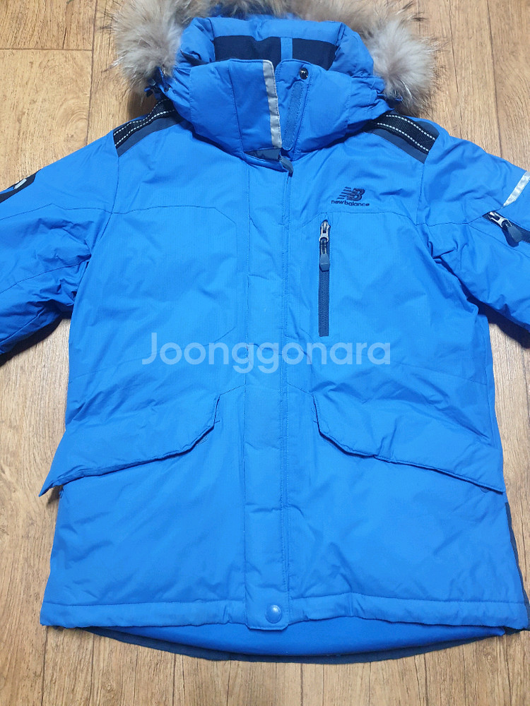 1238 뉴발란스 오리털 패딩 90~95 사이즈입니다--5