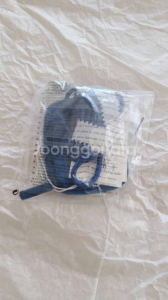 코스 미니 크로스바디 파우치 블루 새상품--1