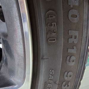 스팅어 3.3 19인치 순정휠 윈터타이어 세트