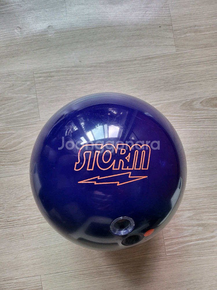 스톰 더코드 15p 볼링공 판매합니다--2