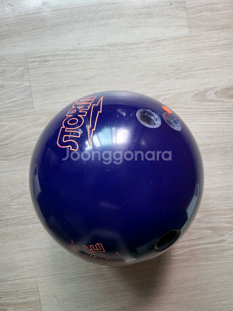 스톰 더코드 15p 볼링공 판매합니다--6