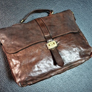 캄포마찌(이태리/신품) 서류가방 65만(택포)