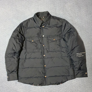 새거 몽클레어 셔츠형패딩 자켓 L사이즈 팔아요