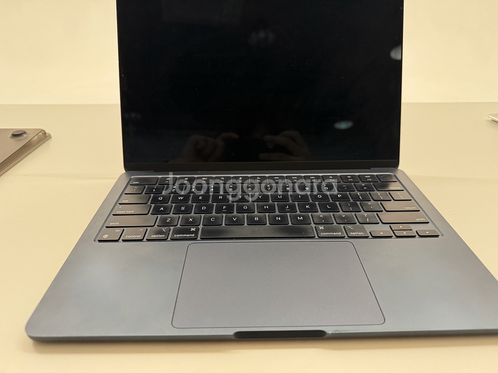 맥북에어 미드나이트 m2 2tb 24gb 풀옵션--8