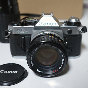 캐논 AE-1P 렌즈 2개 세트 팝니다