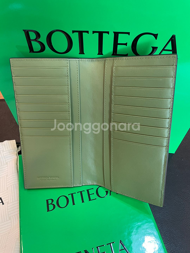 보테가 베네타 인트레치아토 투톤 장지갑--3