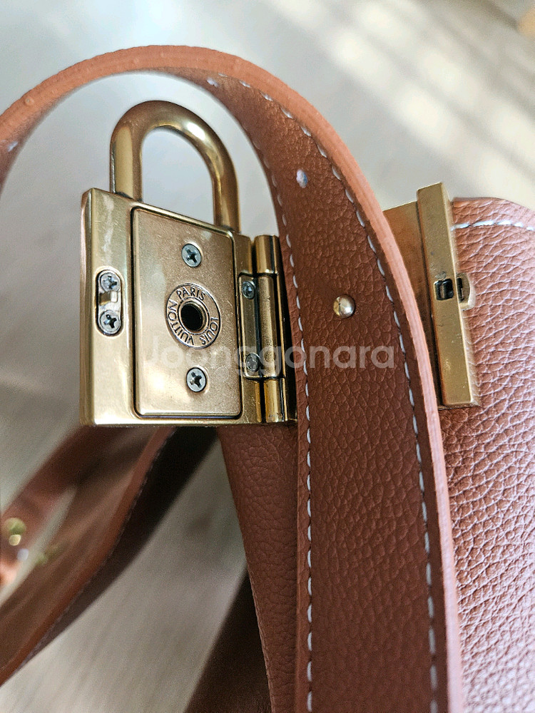 루이비통 가방 판매해요--5