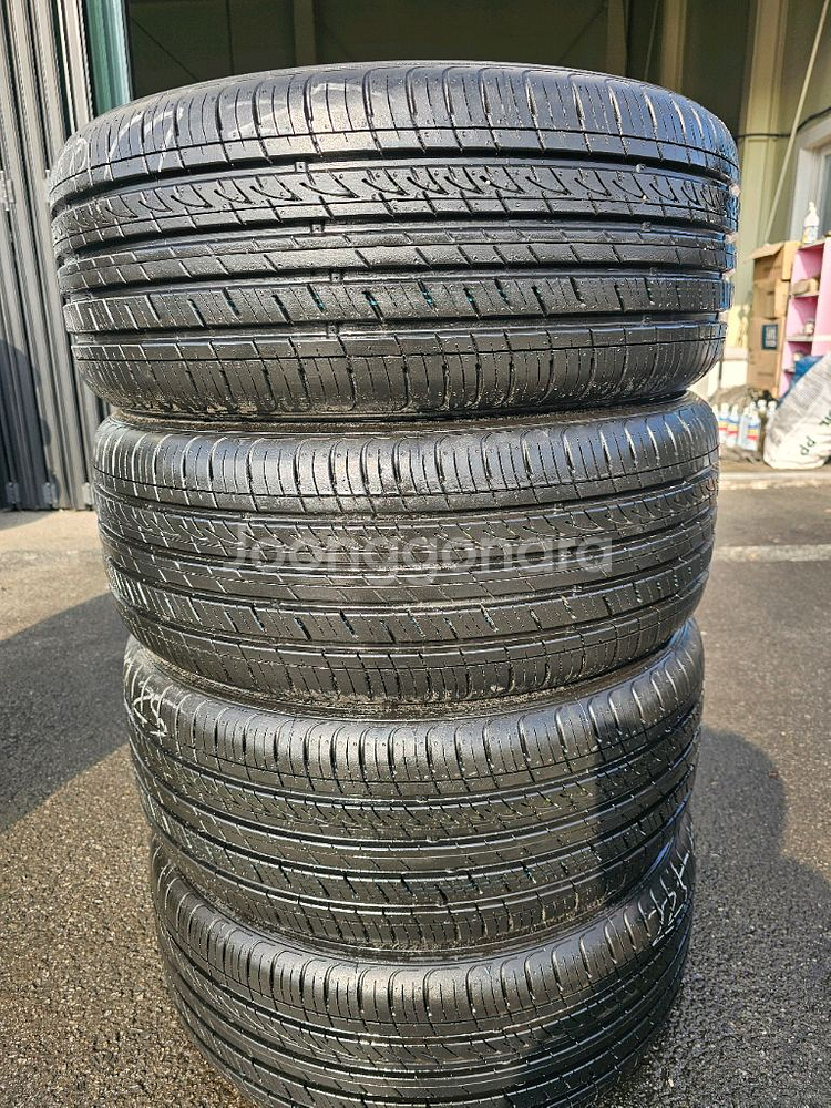 225 50 17 금호 오페라골드 임판타이어--0