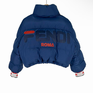 [S] 펜디 x 휠라 여성 모노그램 리버시블 로고 크롭 푸퍼 숏패딩 자켓