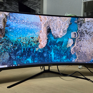 한성 ULTRON 3547UC 커브드 와이드 21:9 모니터