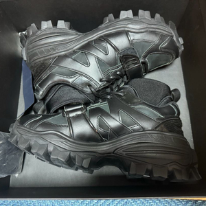 새상품 준지 신발 JC27K1P105 41사이즈