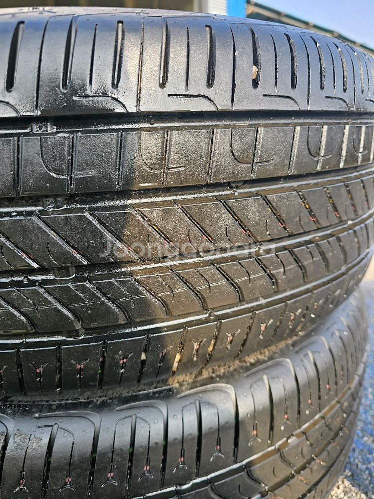 225 50 17 콘티넨탈 타이어--4