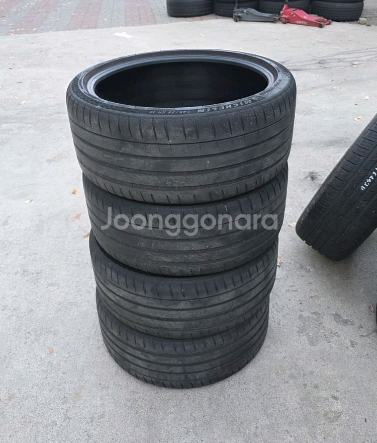 미쉐린 ps4s 245 35 19 4본 판매합니다. 일괄13만--0