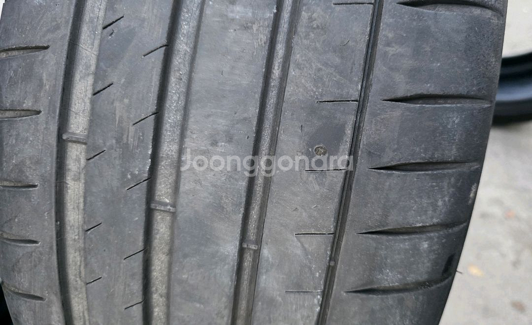 미쉐린 ps4s 245 35 19 4본 판매합니다. 일괄13만--2