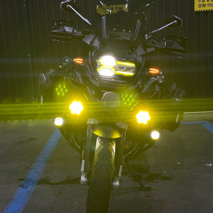 r1250gs adv 트리플 블랙 판매 합니다