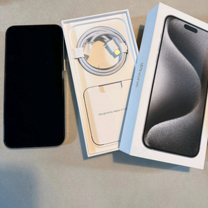 아이폰 15 Pro Max 실버 색상 512