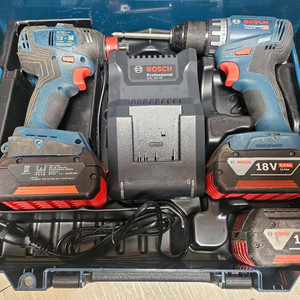 보쉬 충전 드릴 콤보 세트 (스크류, 임팩 겸 렌치)