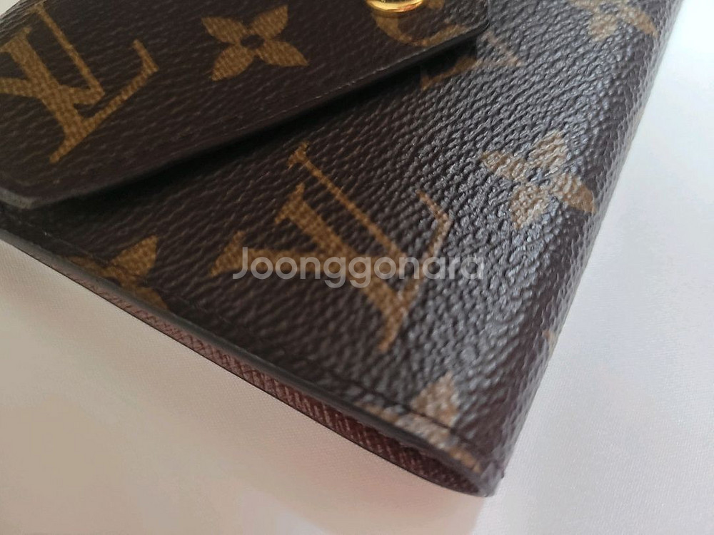 루이비통 빅토린 월릿 정품--2