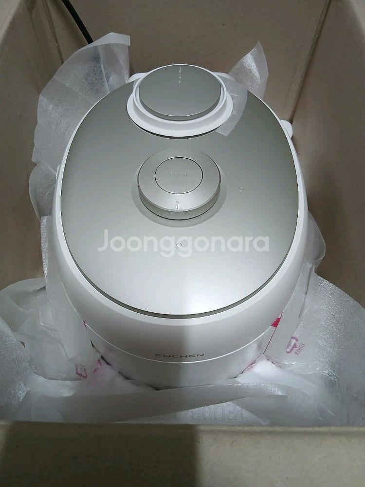 새상품 쿠첸 그레인 2.1초압+무압 IH압력밥솥 6인용--0