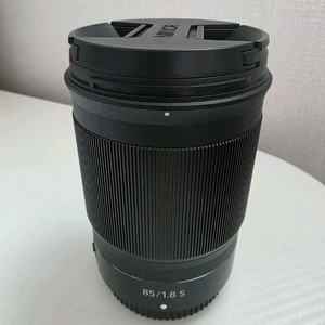 니콘 Z 85mm f/1.8 S 렌즈 팝니다