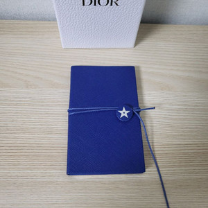 정품) 디올 노트 (코스메틱)