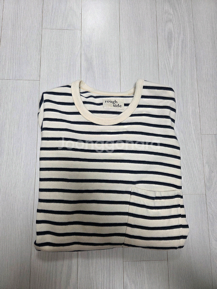 러프사이드 네이비 스트라이프 롱슬리브 티셔츠--1