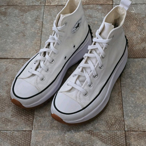 (240)컨버스 런스타 하이크 하이 화이트 스니커즈 운동화