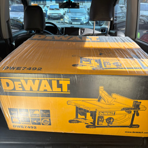 디월트 테이블쏘 판매합니다.