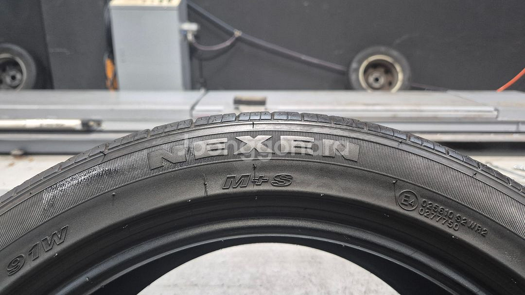 중고 타이어 225 45 17 넥센 타이어 AH8 2254517 2본 6만원--3