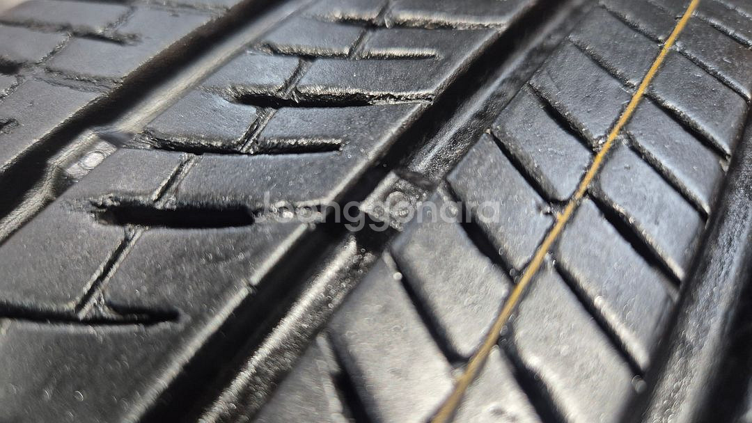 중고 타이어 235 55 18 넥센 타이어 로디안GTX 2355518--1