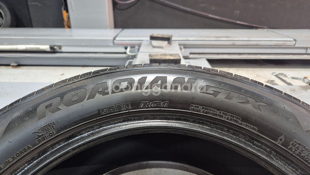 중고 타이어 235 55 18 넥센 타이어 로디안GTX 2355518--5