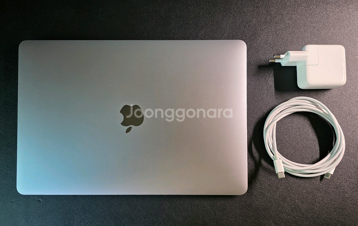 맥북 에어 M1 판매 (8GB/256GB/배터리 93)--8