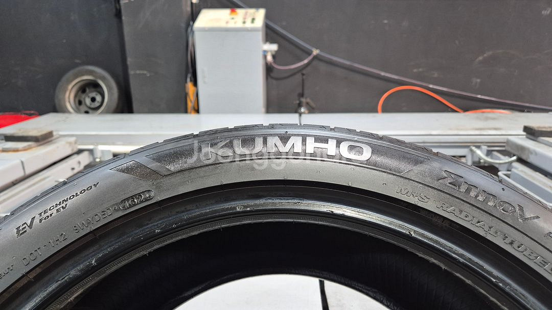 중고 타이어 285 40 20 금호타이어 이노뷔프리미엄 2854020--4