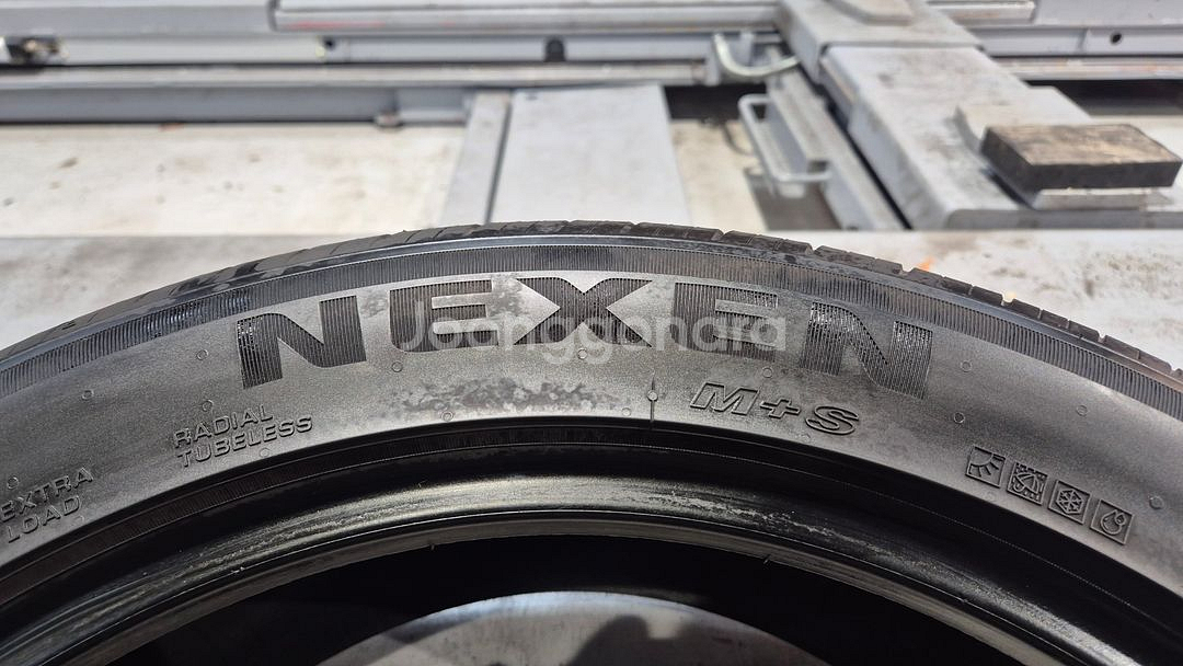 중고 타이어 255 45 20 넥센 로디안 GTX 2554520--3