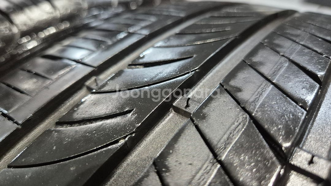 중고 타이어 245 45 19 한국 타이어 벤투스 V2AS 2454519--2