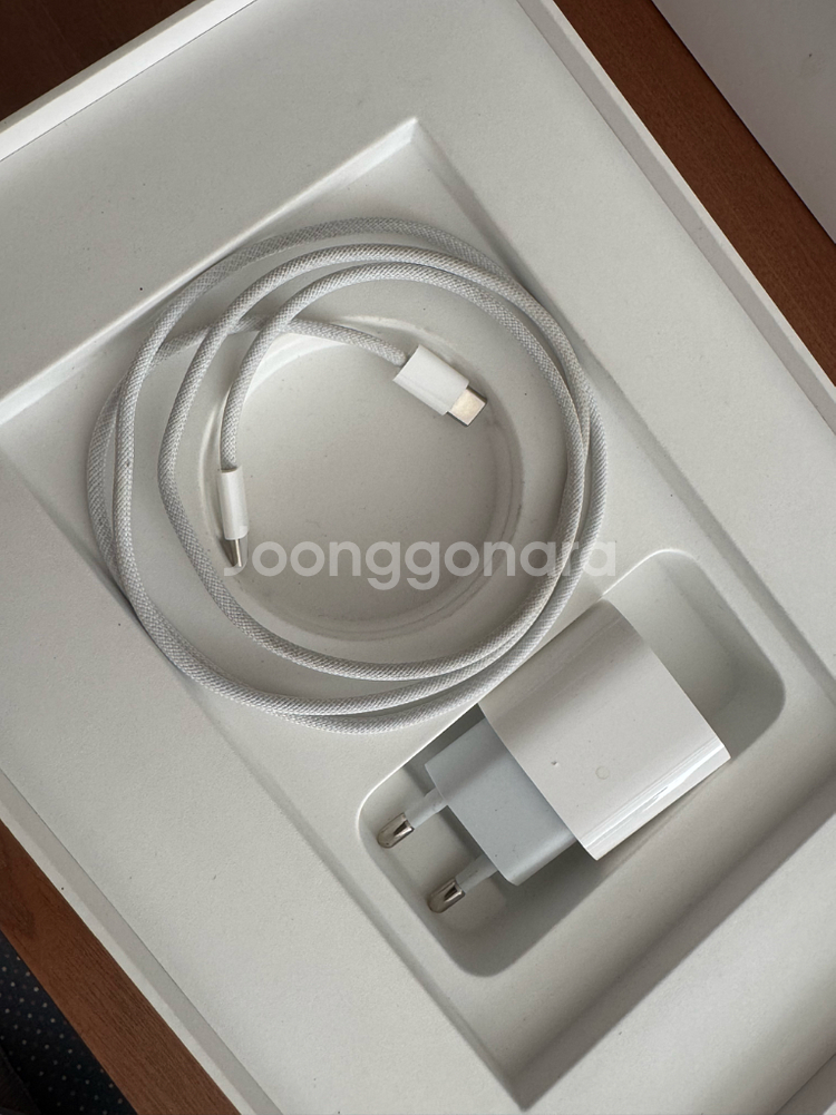 아이패드 프로 11인치 M4 1tb와 펜슬프로 함께드려요--3