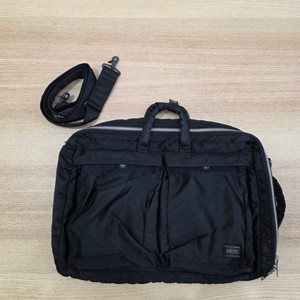 요시다 포터 탱커 3WAY 브리프케이스 백팩 블랙 판매. 622-79308