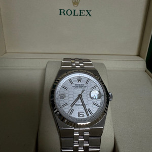 * 급매 롤렉스 랜드드웰러 40MM 스틸 인텐스화이트바 25년 풀구성품