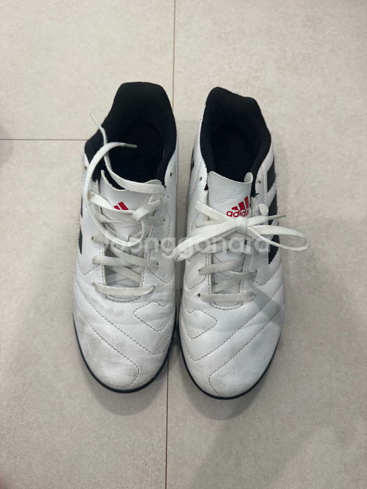 아디다스 풋살화230. 축구화230--0