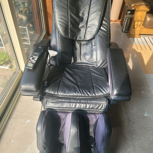 파나소닉 안마의자 EP-MA51 팝니다