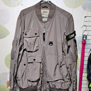 내셔널지오그래픽 랩토닉 플라이트 블루종 점퍼