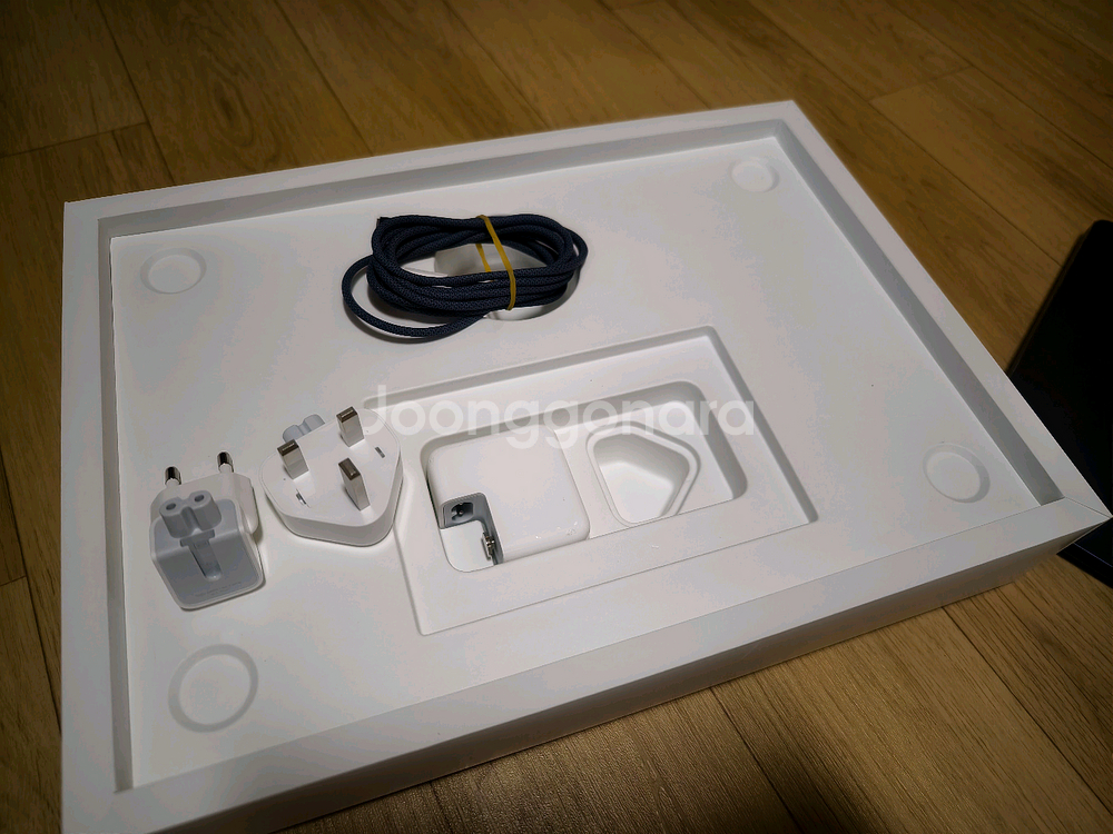 애플 맥북에어 15 M2 16G 1TB 효율 100%--0