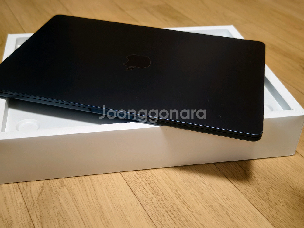 애플 맥북에어 15 M2 16G 1TB 효율 100%--3