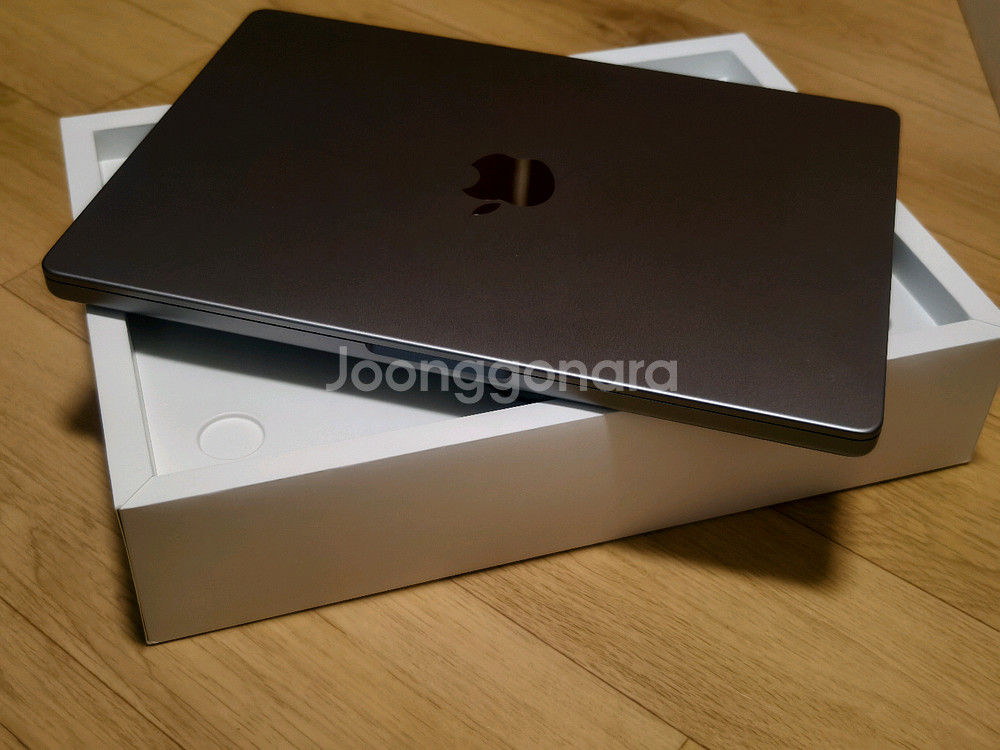 애플 맥북프로 14 M3 8G 512GB 애플케어 26년 12월--2