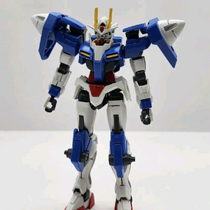 hg 건담 2종류(더블오,풀메탈) 가조립 팝니다.