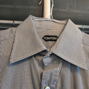 톰포드 스트라이프 셔츠 100 사이즈
