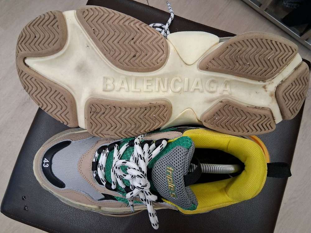 발렌시아가 트리플S 스니커즈--2