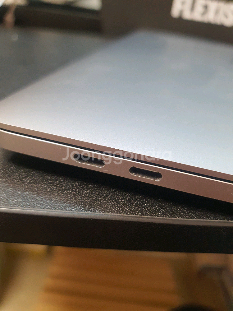 맥북 프로 2020 13인치 터치바 m1 16 512--2